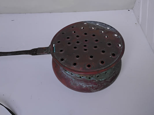 Pentola per castagne